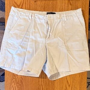 GAP Women's White/Gray Utility Shorts